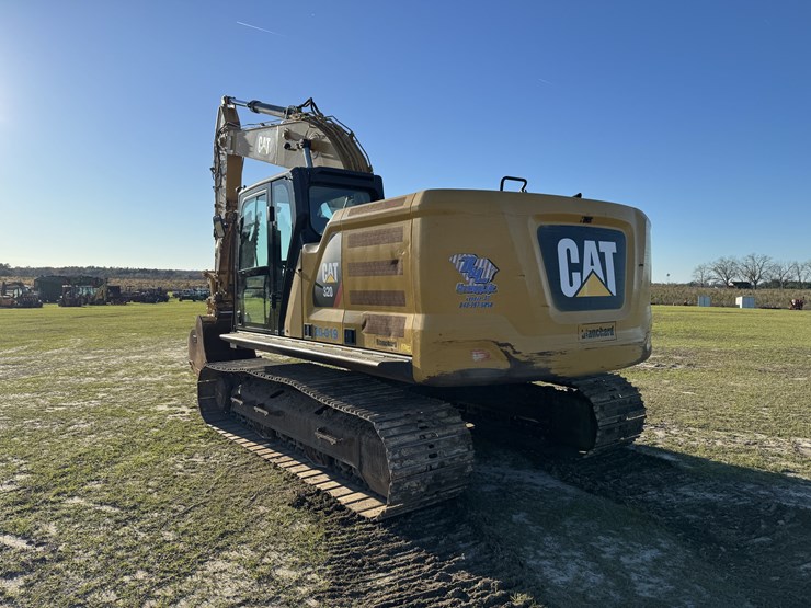 caterpillar-320-image-2