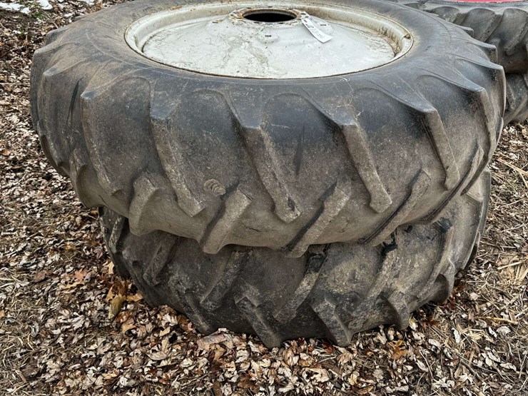 (2)-dayton-thorobred-super-23-18.4-38-tires-with-rims-image-7