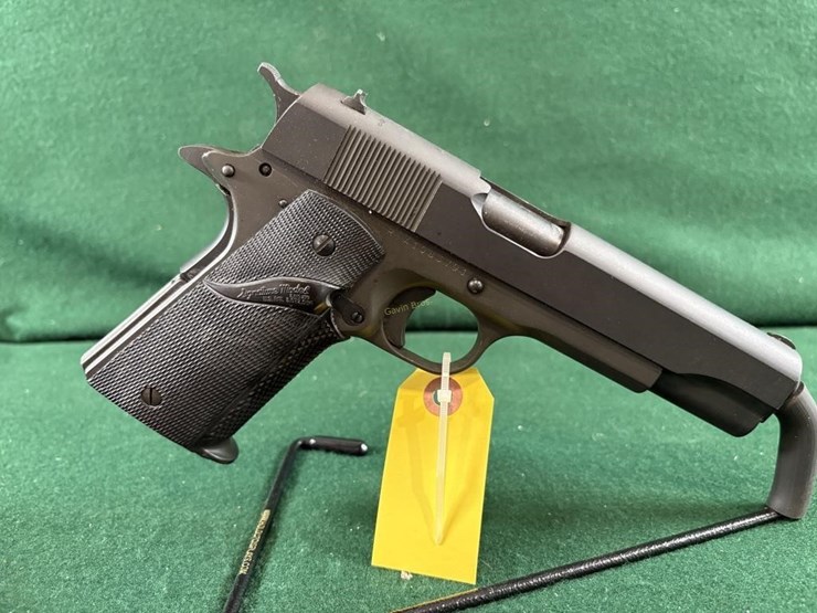 rock-island-armory-signature-model-45acp-pistol-image-1