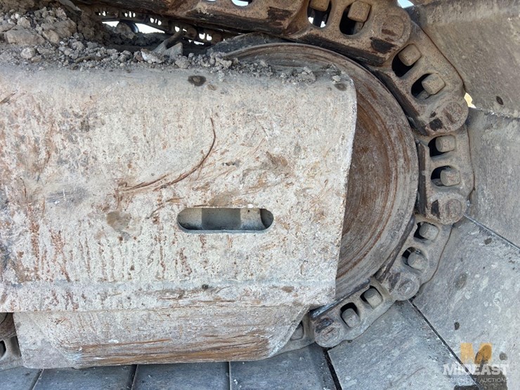 deere-470g-lc-image-14