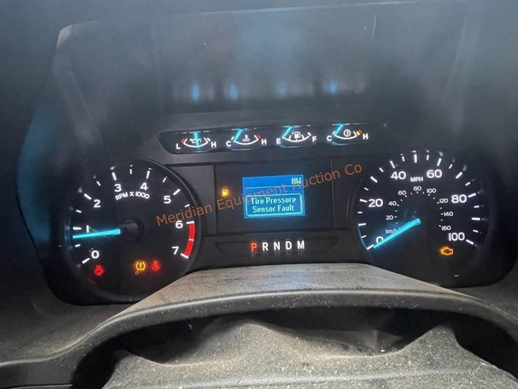 2021-ford-f350-xl-image-19