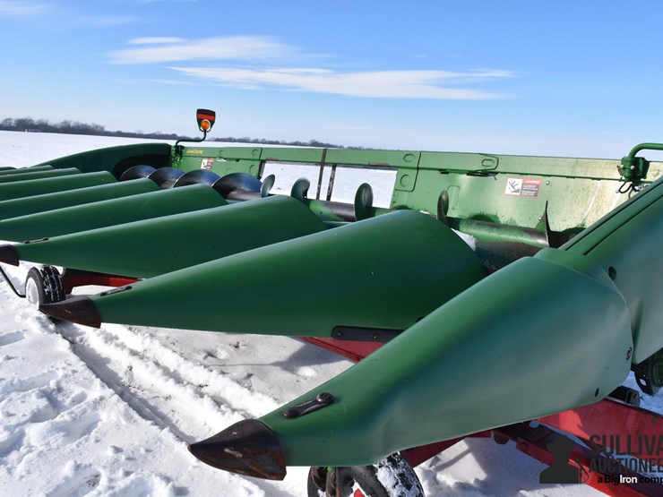 john-deere-608c-image-11