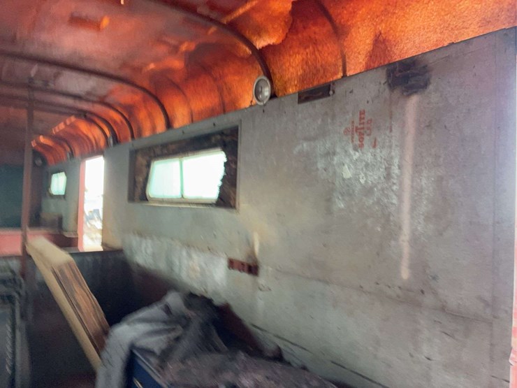 horse-transport-5th-wheel-livestock-trailer-image-26