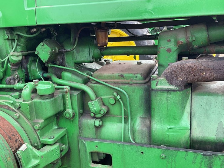 john-deere-70-image-52