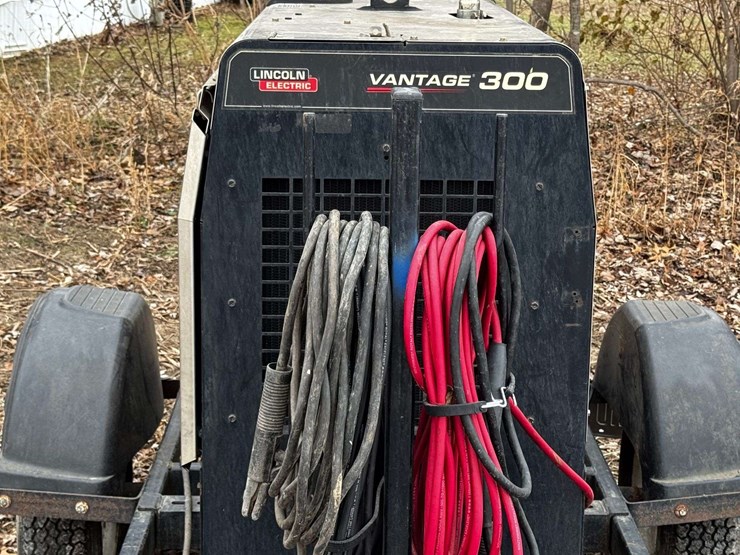 lincoln-electric-vantage-300-image-9