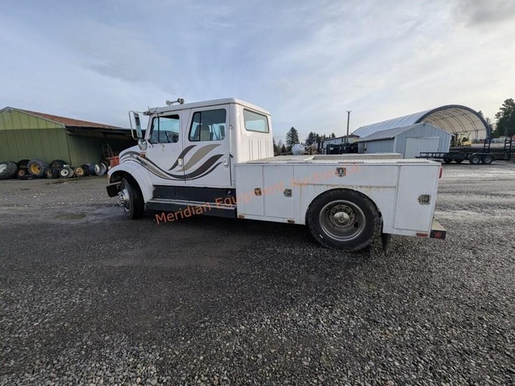 1997-international-4700-image-25