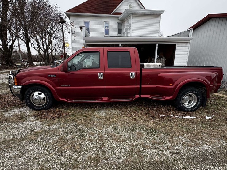 ford-f350-xlt-image-1