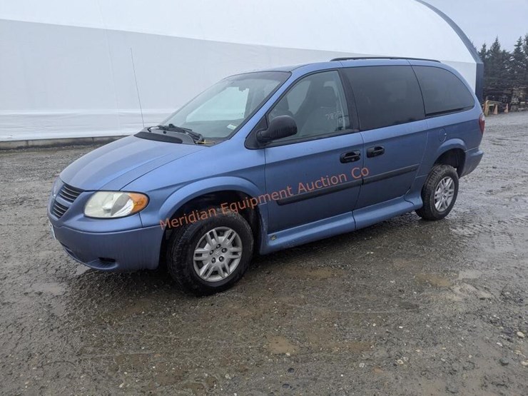 2007-dodge-grand-caravan-image-4