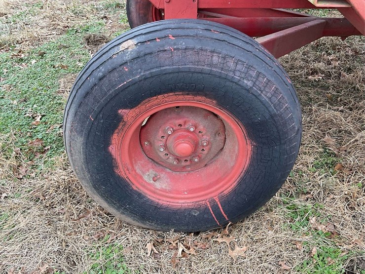 gravity-flow-wagon-image-8