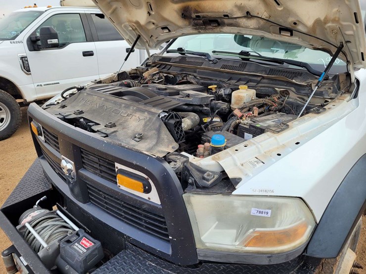 2012-ram-5500-chassis-regular-cab-2d-bucket-truck-image-14