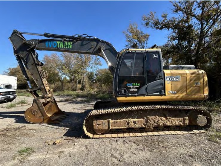 2016-deere-180g-image-1