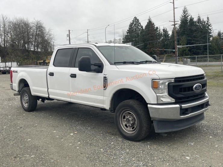 2021-ford-f350-xl-image-1