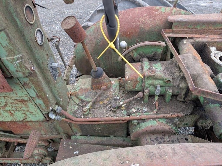 john-deere-m-image-15