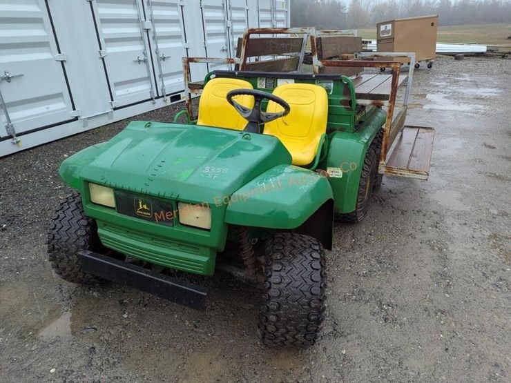 john-deere-gator-image-1