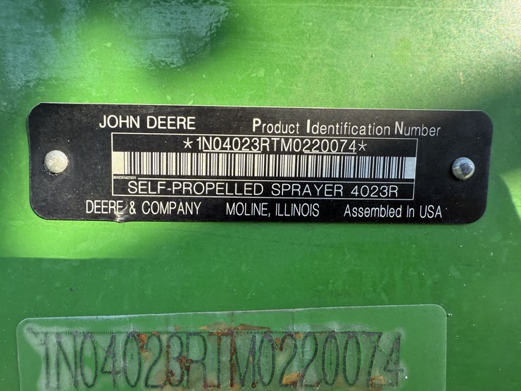 2022-john-deere-r4023-image-2