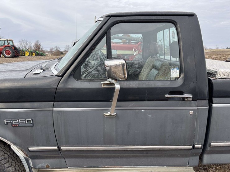 1992-ford-f250-xlt-image-22