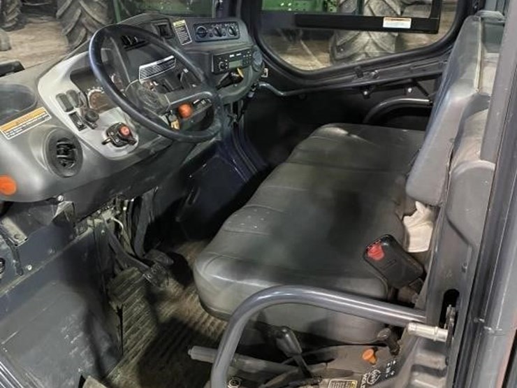 kubota-diesel-582-hours-side-by-side-image-6