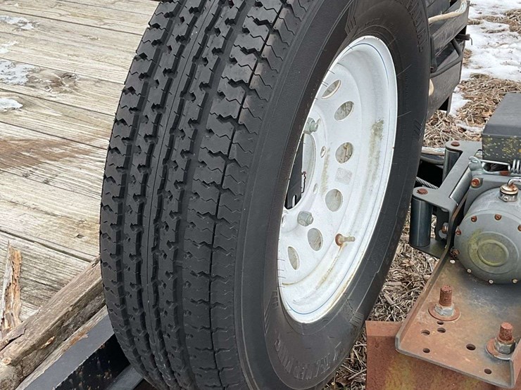 trailerman-20'-tandem-axle-trailer-image-20