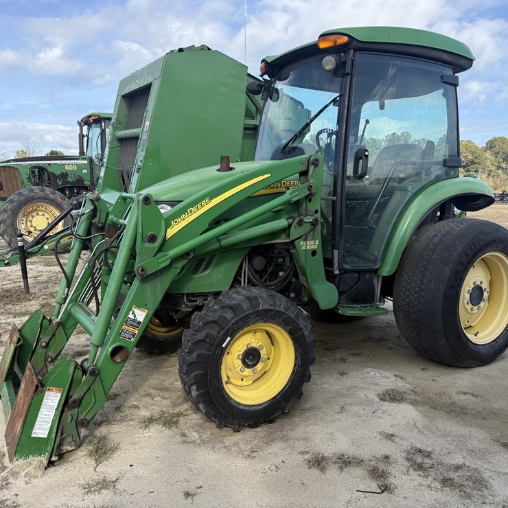 JOHN DEERE 4520