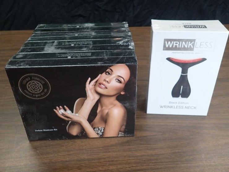 forever-flawless-deluxe-manicure-kit---qty-4,-wrinkless-neck-beauty-device---qty-1---tag-#-9646-image-2