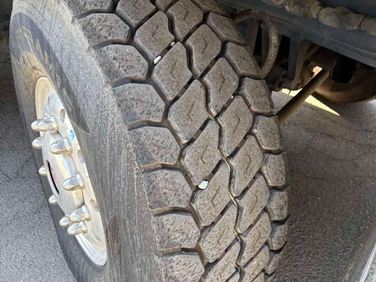 2013-grove-tms9000e-image-78