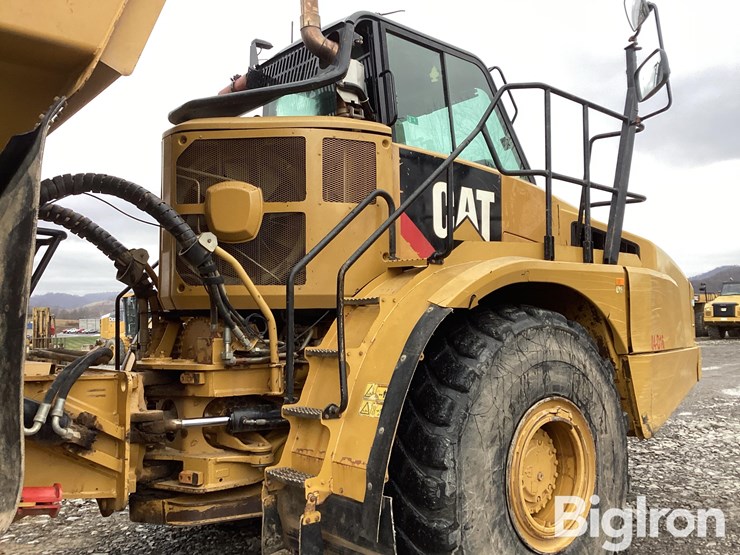 2017-caterpillar-745c-image-15