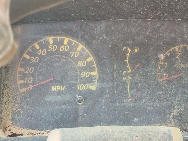 2006-chevrolet-w3500-image-39