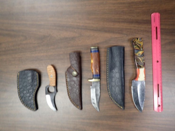 custom-damascus-knives-w/-sheath---qty-3---tag-#-6567-image-1