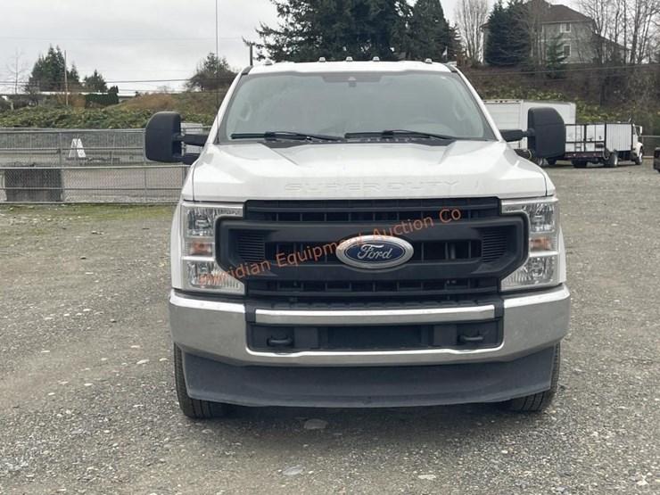 2021-ford-f350-xl-image-9