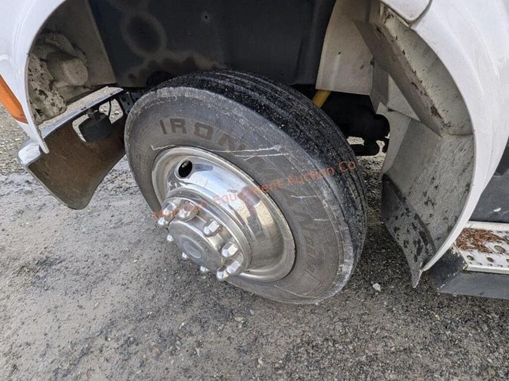 1997-international-4700-image-27