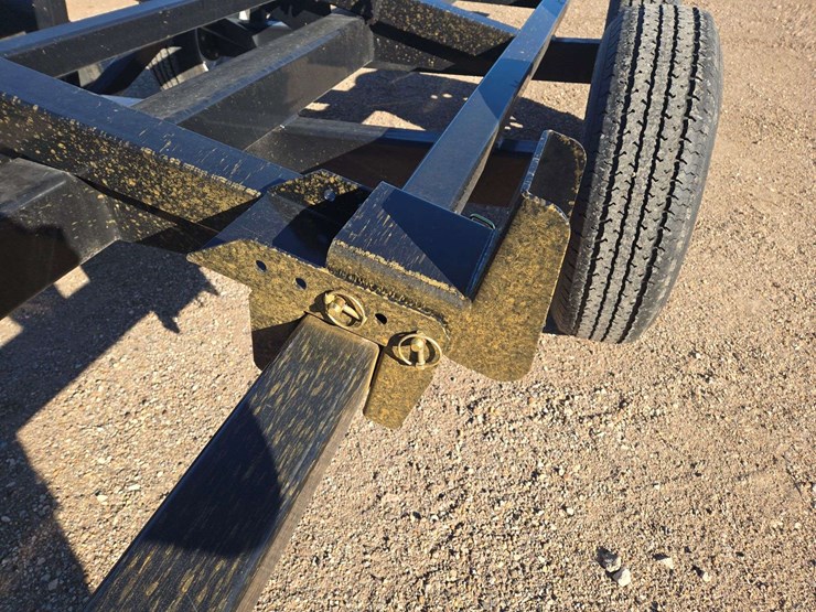 2023-drop-pin-combine-head-hauler-image-11