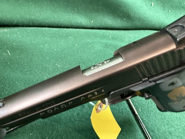 sig-sauer-1911-spartan-nib-45acp-pistol-image-5