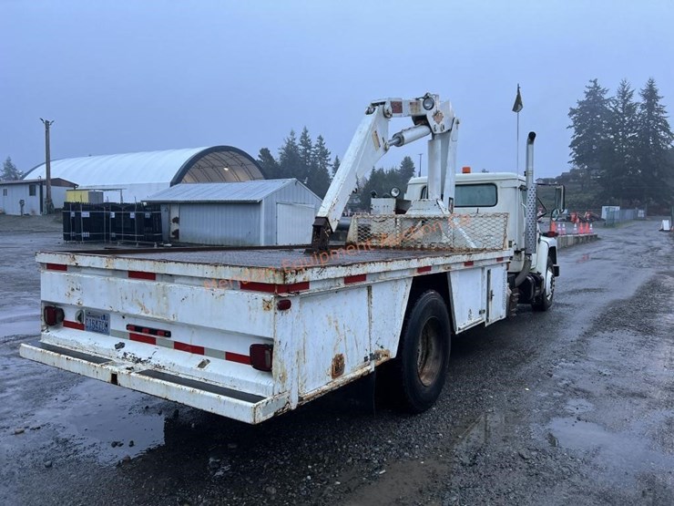 1988-international-s1700-image-6