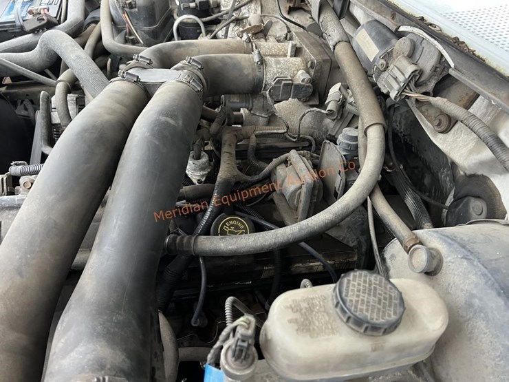 ford-f350-xlt-image-29