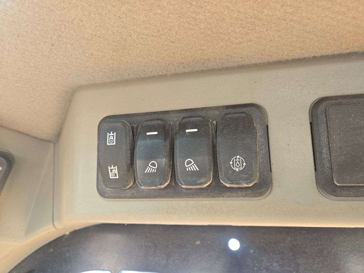 caterpillar-249d3-image-13