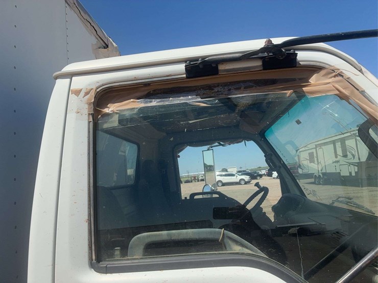 2006-chevrolet-w3500-image-12