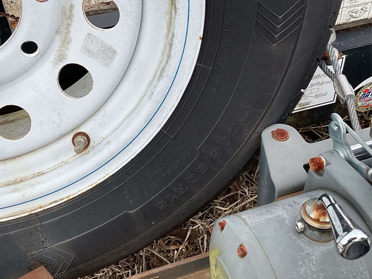 trailerman-20'-tandem-axle-trailer-image-22