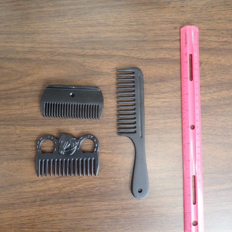 Black Metal Horse Hair Combs - Qty 3 - Tag # 8629
