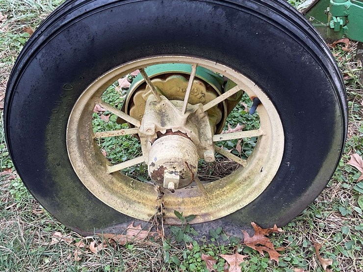 john-deere-2-image-13