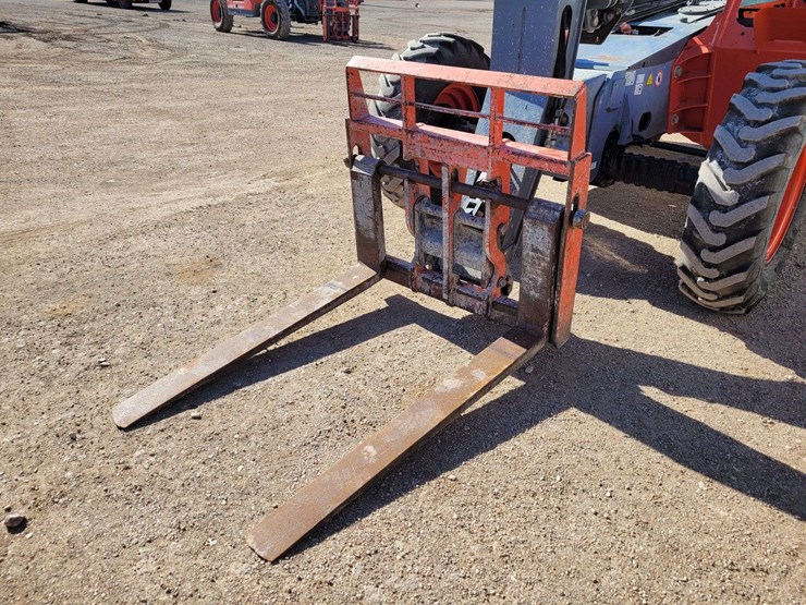 skyjack-sj643th-image-2