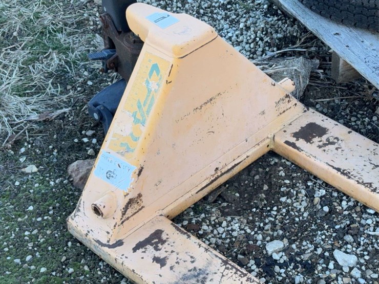 cfa-tools-pallet-jack-image-2