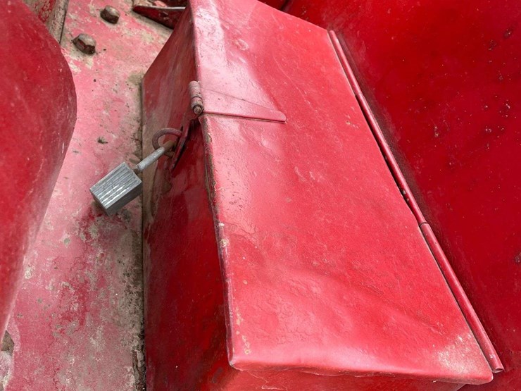 mccormick-deering-w-30-wide-front-on-rubber-image-37