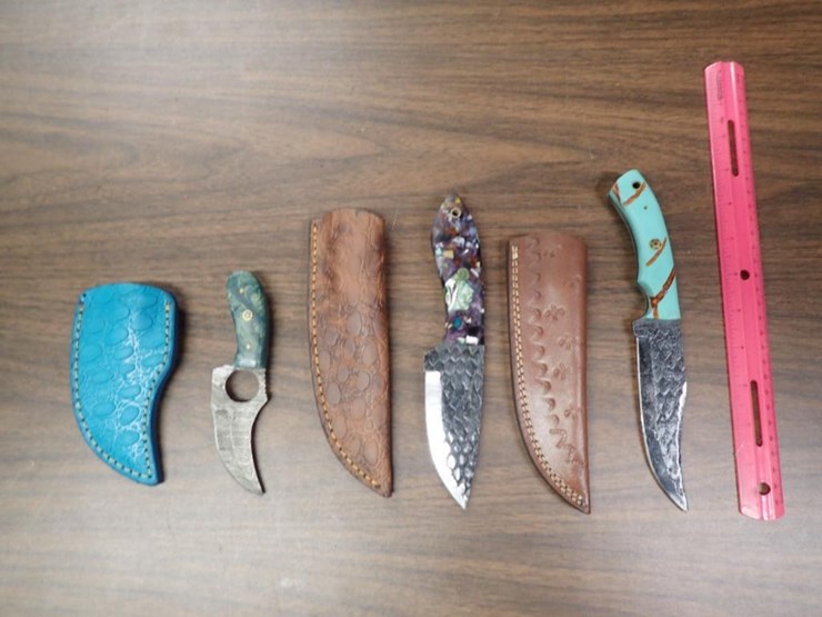 custom-damascus-knives-w/-sheath---qty-3---tag-#-6565-image-1