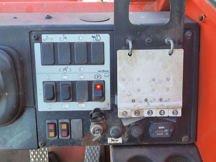 skyjack-sj643th-image-21