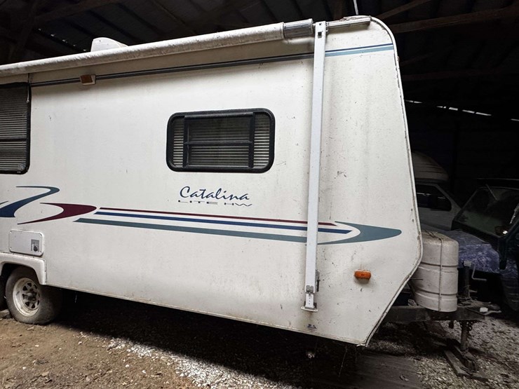 coachmen-catalina-lite-hw-22'-travel-trailer-image-2