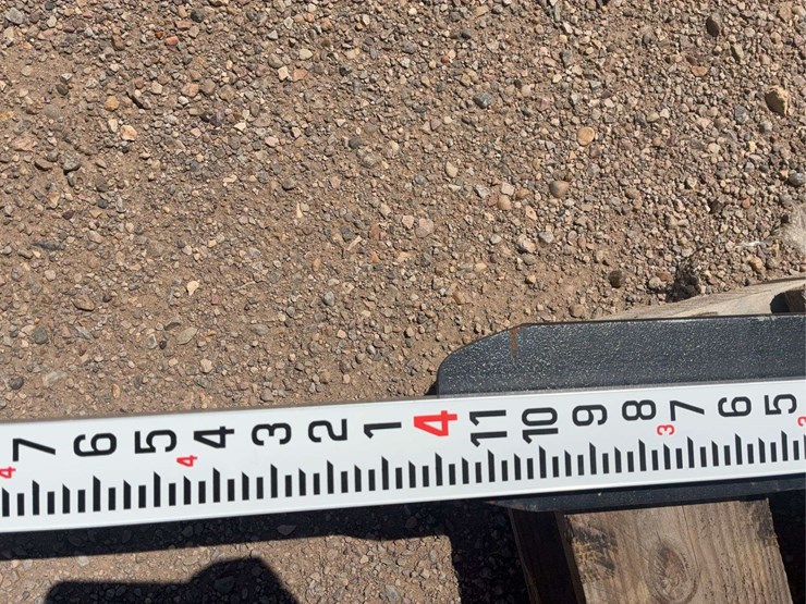 skid-steer-pallet-forks-image-6