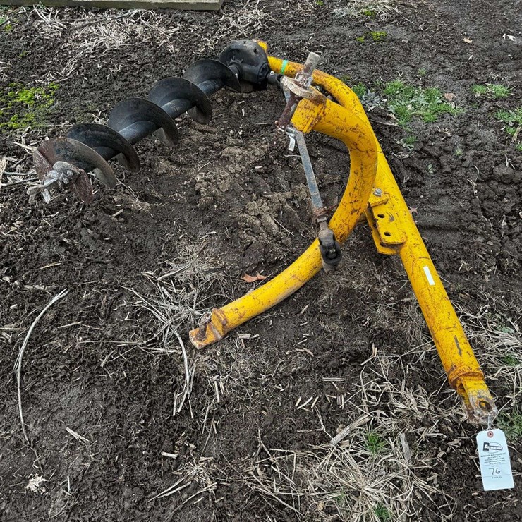 9" PTO 3-pt Post Hole Digger