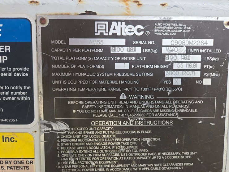 2009-international-7300-image-18