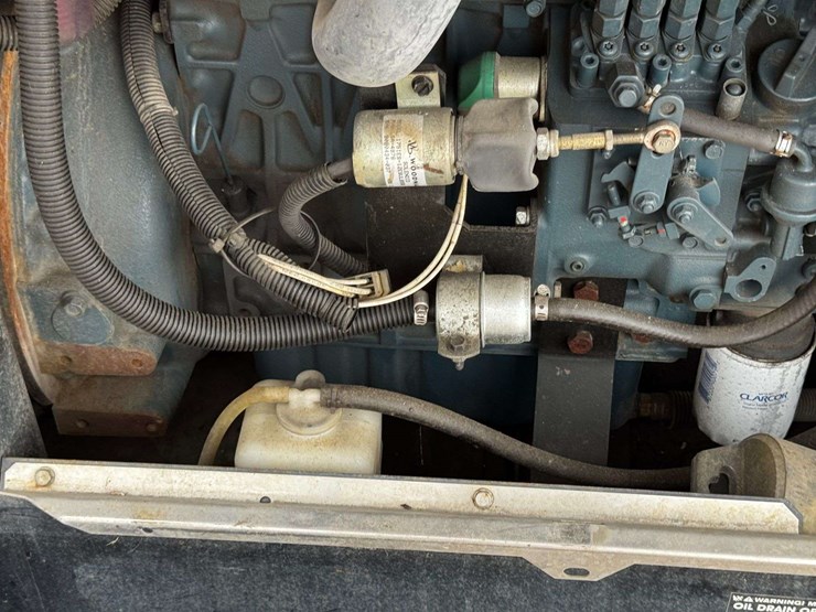 lincoln-electric-vantage-300-image-28