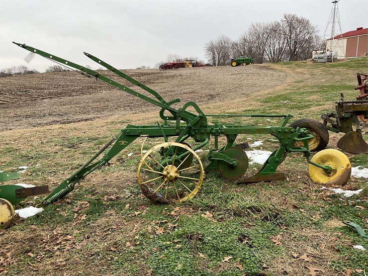 john-deere-2-image-3